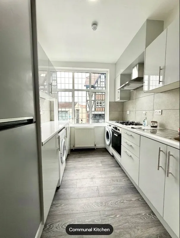 11A Fairway, Petts Wood, London, BR5