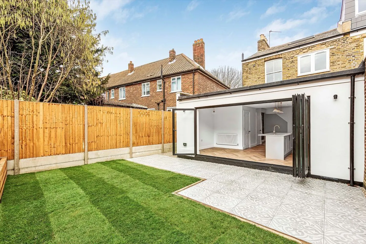 Mereway Road, Twickenham, TW2 photo 3