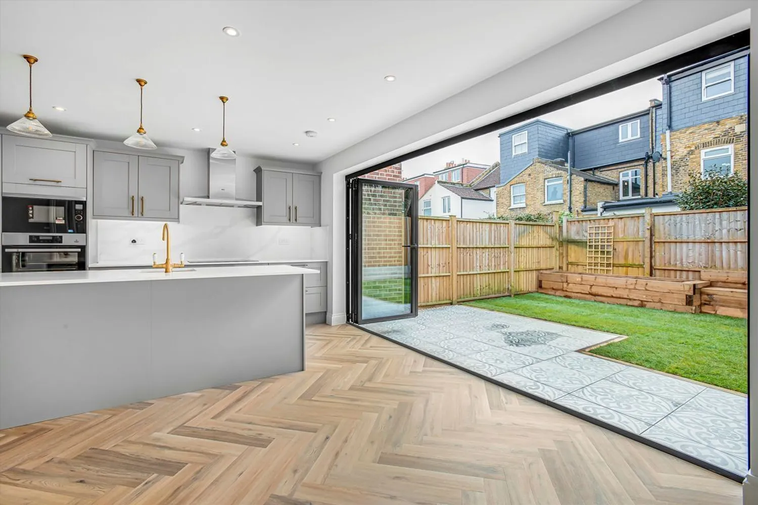 Mereway Road, Twickenham, TW2 photo 4