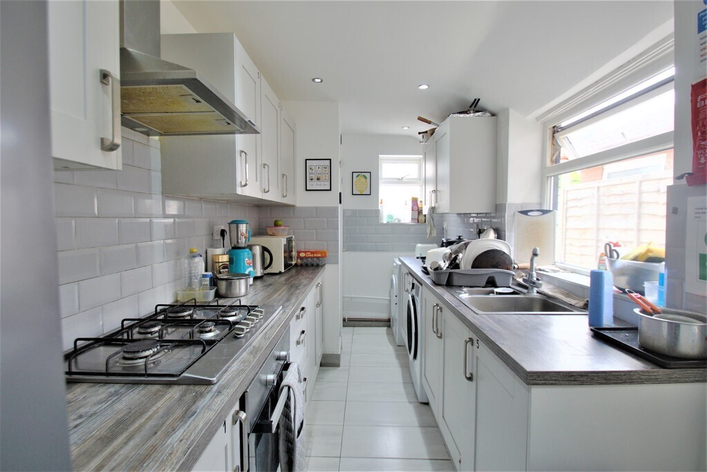 Room 3 of 5, Hollis Road, Coventry, CV3 1AH Image 1