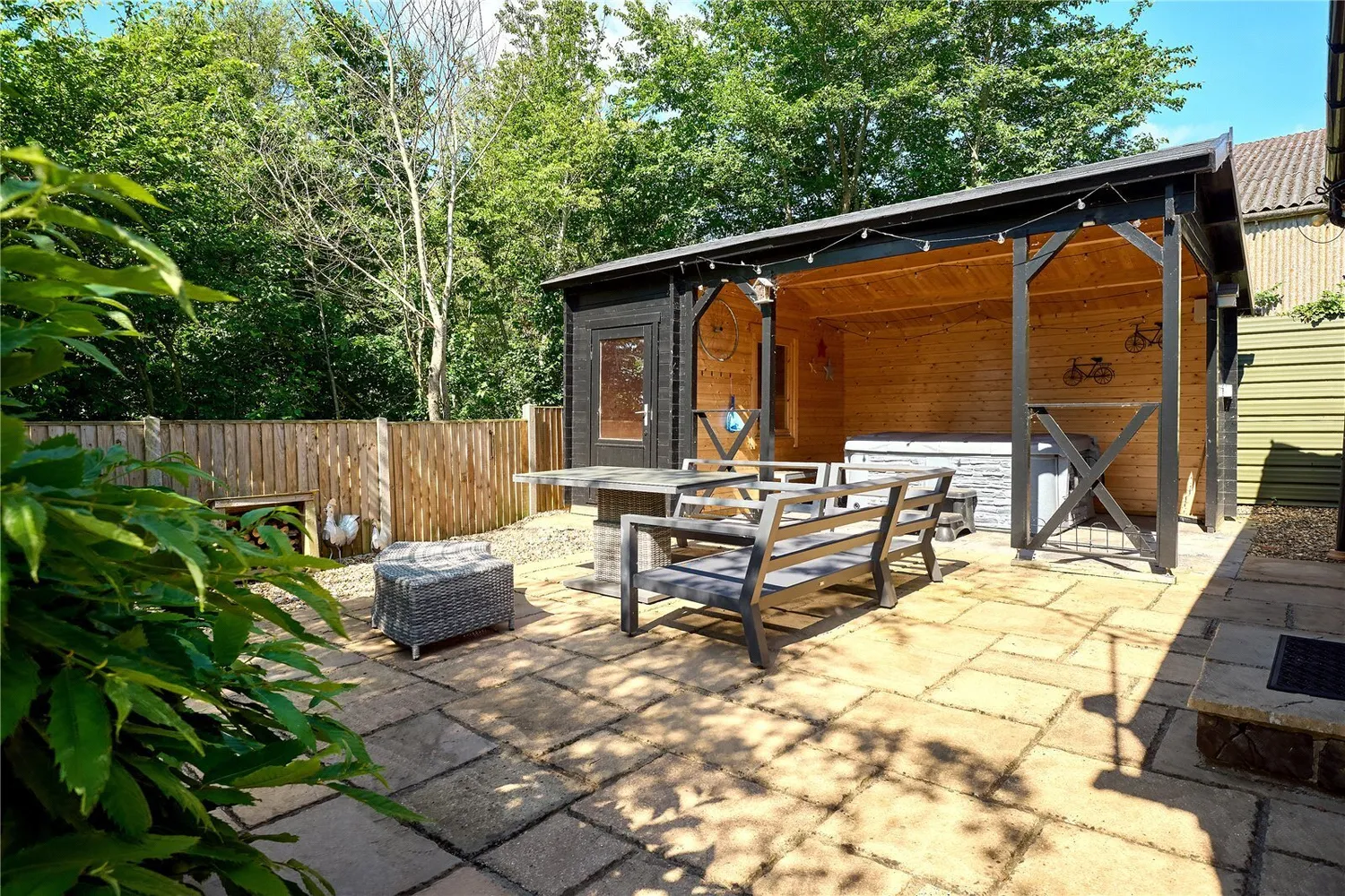 Sisland, Norwich, NR14 photo 20
