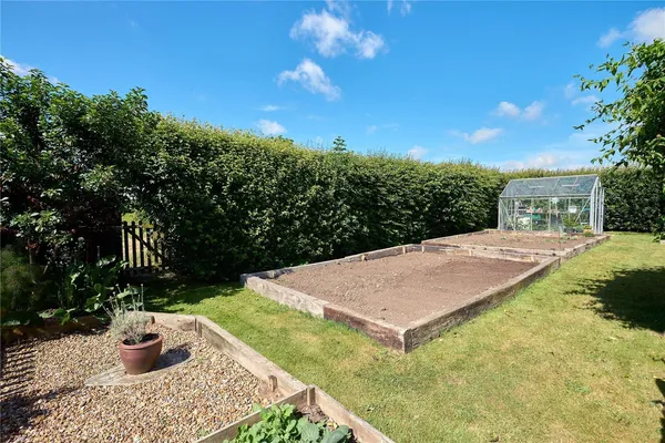 Sisland, Norwich, NR14 photo 28
