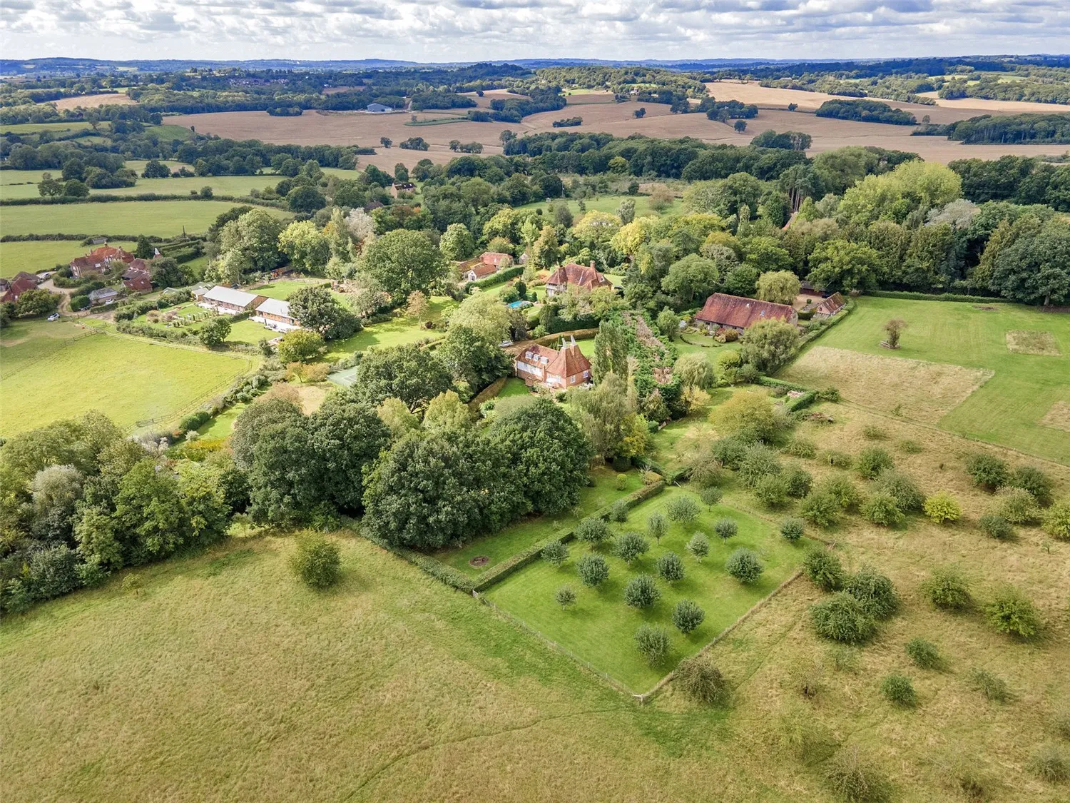 Standen Street, Iden Green, Benenden, TN17 photo 3