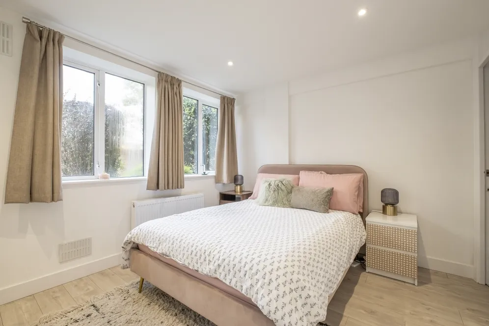 Kimber Road Wandsworth SW18 photo 4