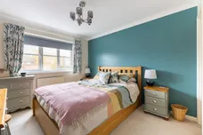Bircholt Road Liphook GU30 photo 9