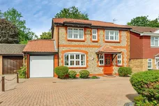 Selbourne Close, Crawley