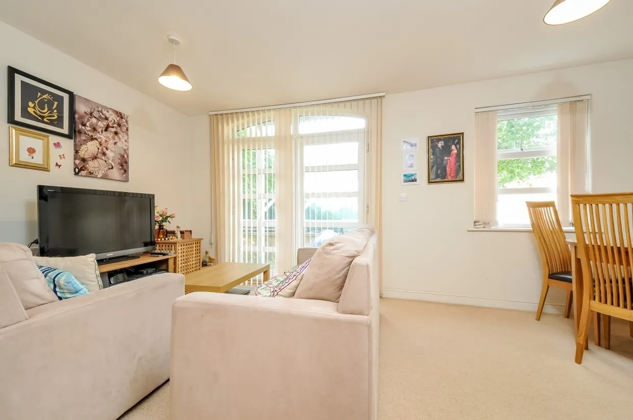 The Quadrant Rickmansworth WD3 photo 3