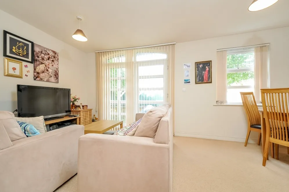 The Quadrant Rickmansworth WD3 photo 3