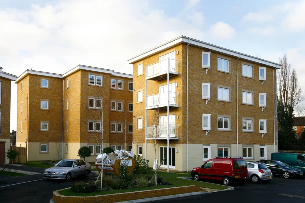 Greenview Drive Raynes Park SW20 photo 6