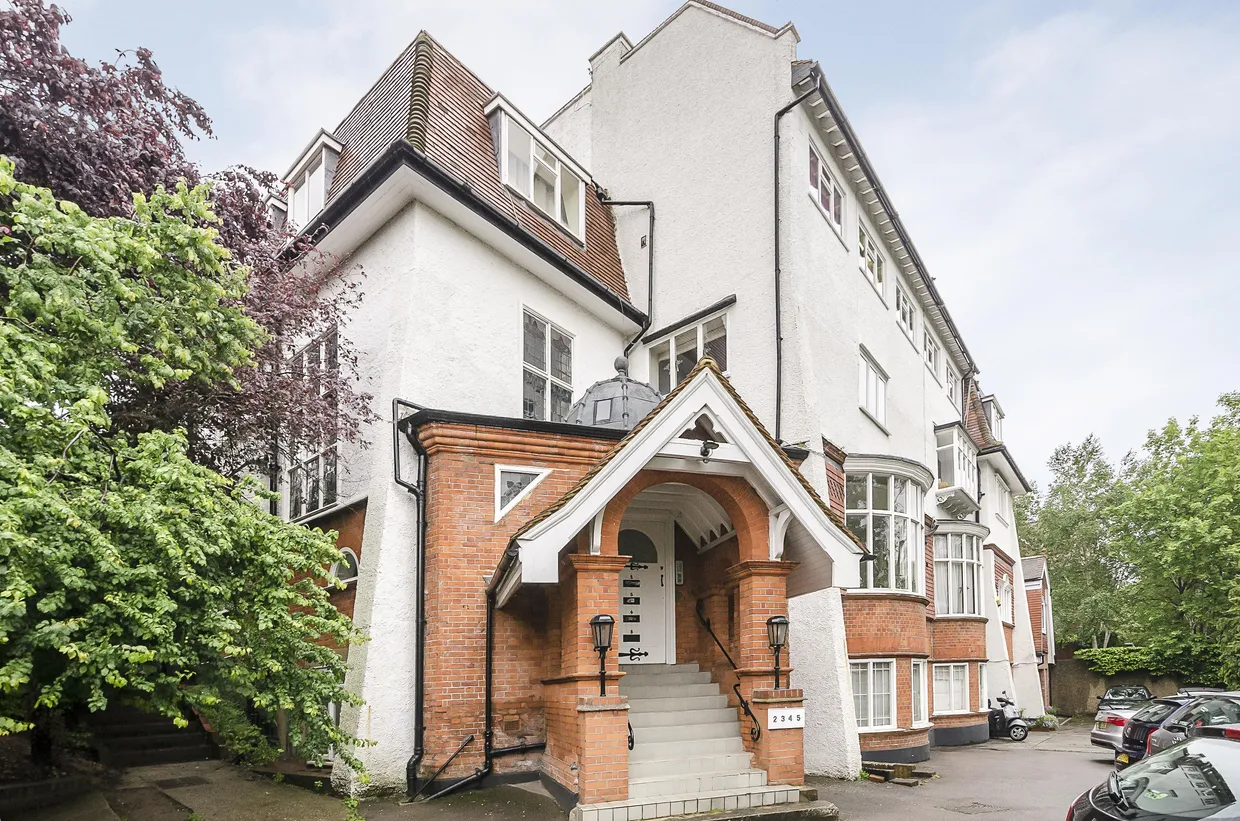 Frognal Lane Hampstead NW3 photo 10