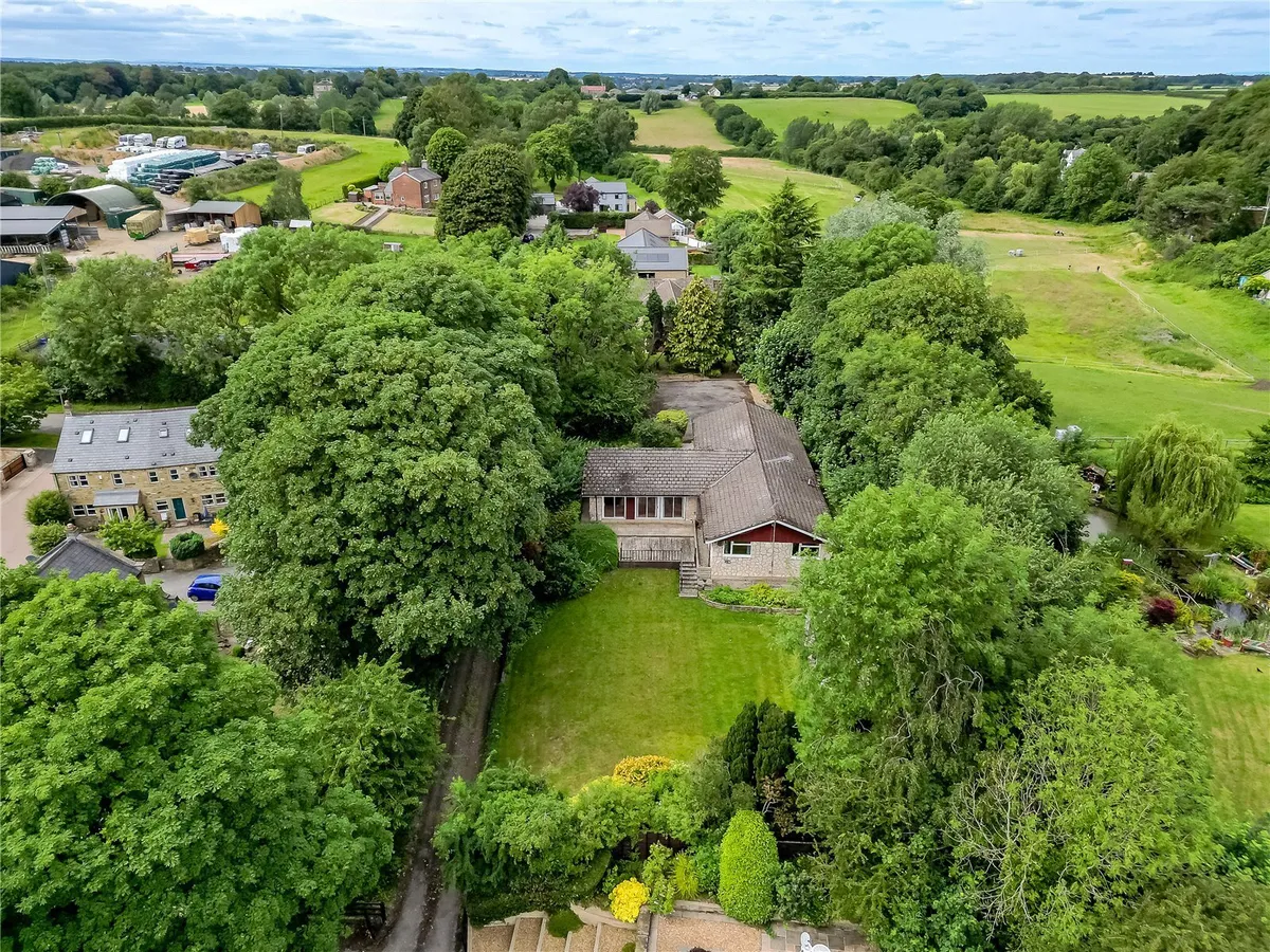 Station Lane, Thorner, LS14