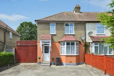 High Road, Broxbourne