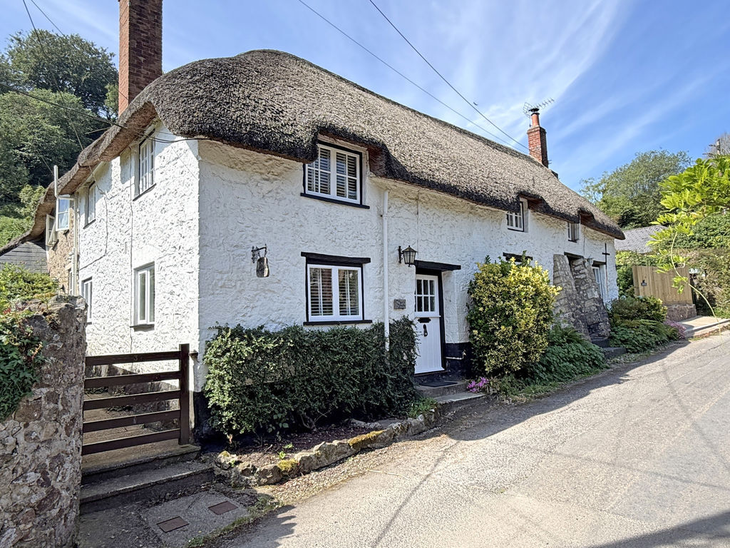 Lower Deems, Branscombe Image 1