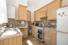 Dudley Road, London, SW19 photo 4