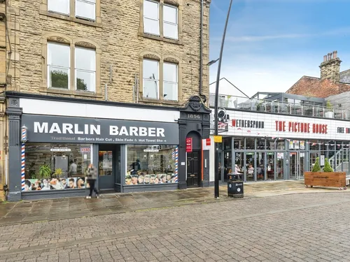 Queen Street, Morley, Leedsphoto