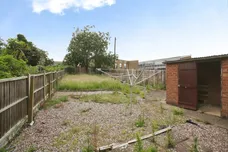Lawford Lane, Rugby