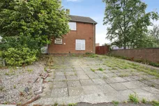 Lawford Lane, Rugby