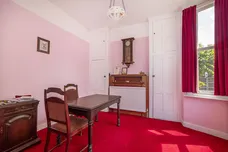 Dudley Road, London, SW19 photo 18