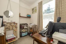 Dudley Road, London, SW19 photo 24