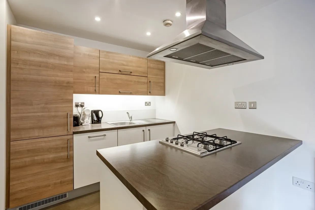 Broomfield Street, E14 photo 2