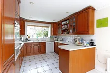 Pheasants Way,Rickmansworth photo 3