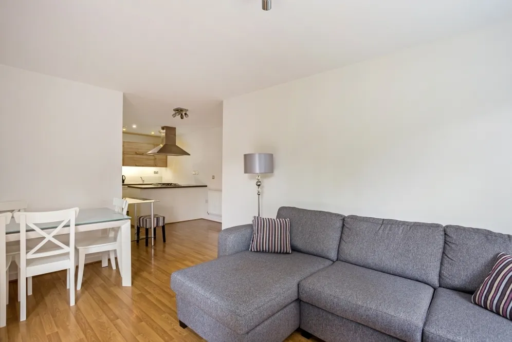 Broomfield Street, E14 photo 4