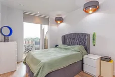 Merrion Avenue Stanmore HA7 photo 5