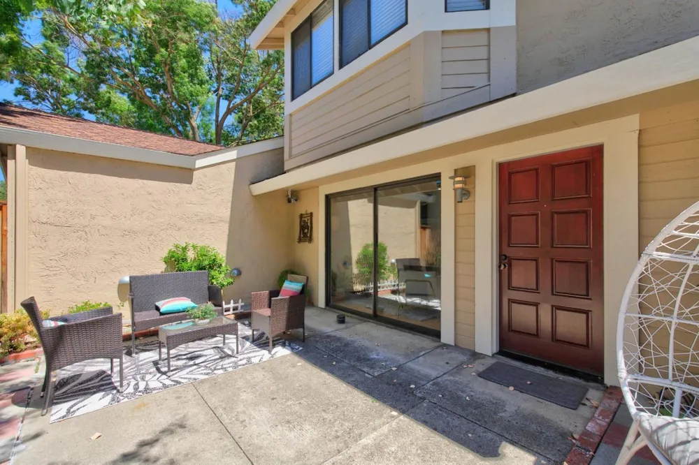 7642 Arbor Creek Cir, Dublin, CA 94568