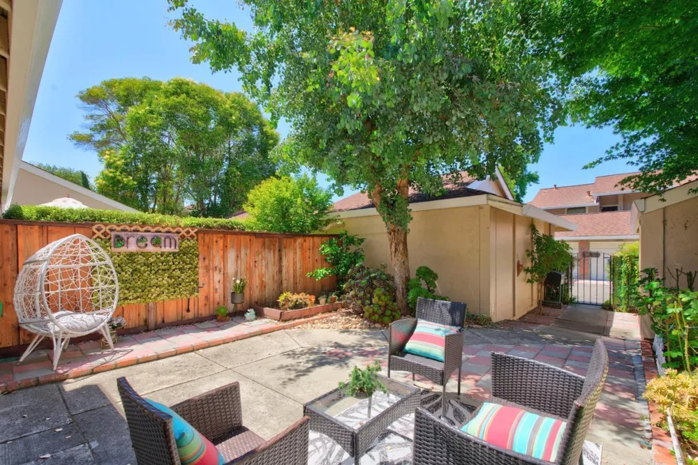 7642 Arbor Creek Cir, Dublin, CA 94568