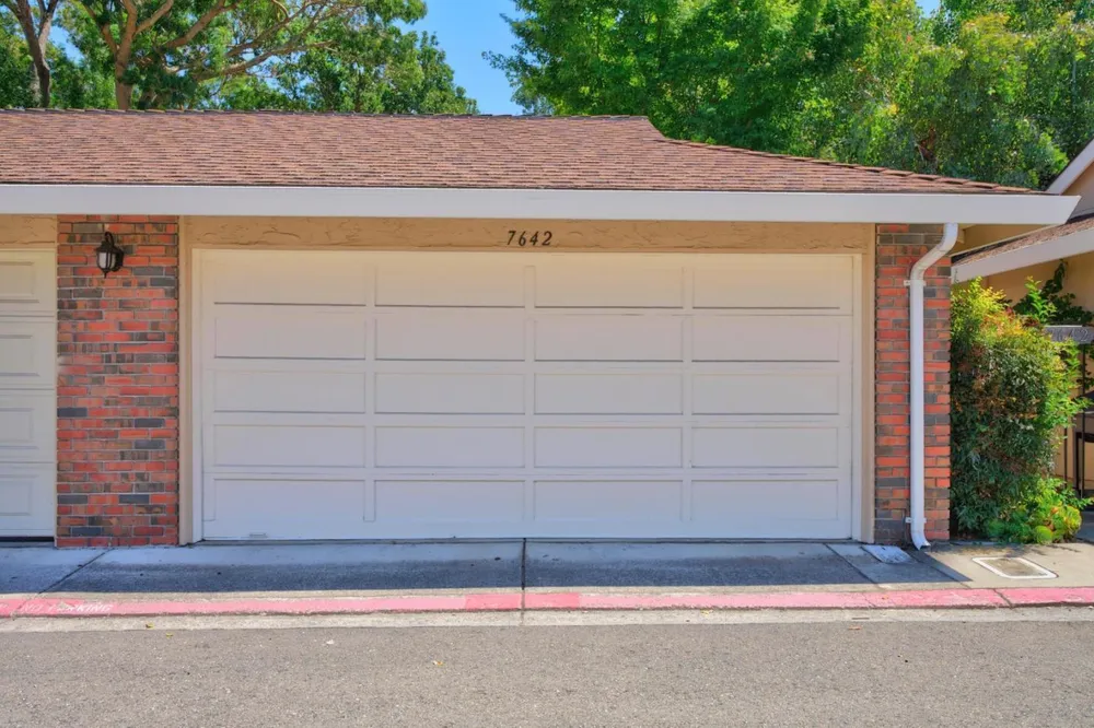 7642 Arbor Creek Cir, Dublin, CA 94568