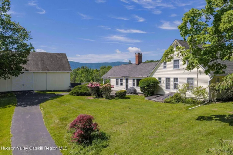 546 Goshen St, Jewett, NY 12444