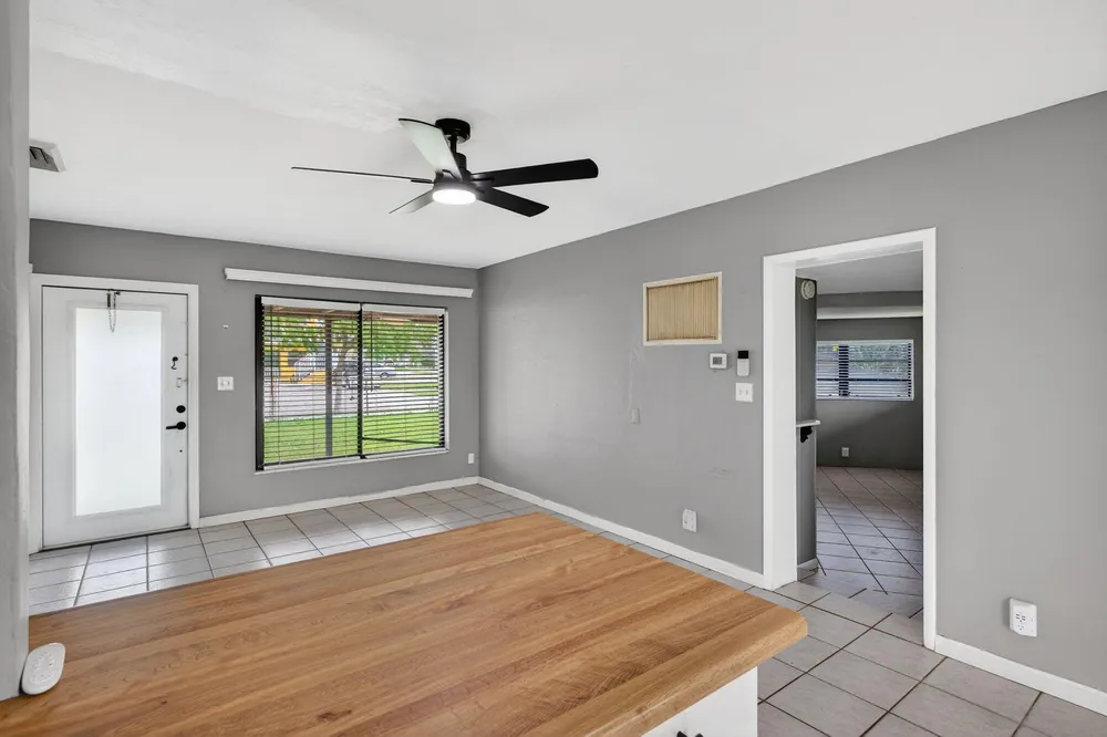 4117 NW 5th Ave, Oakland Park, FL 33309