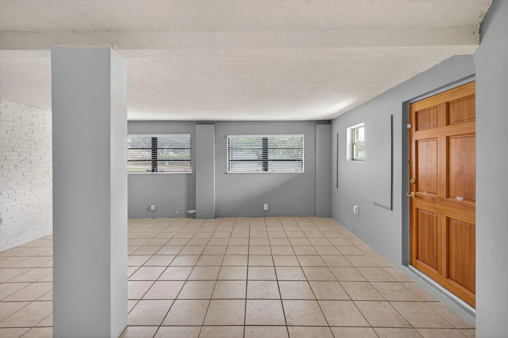 4117 NW 5th Ave, Oakland Park, FL 33309