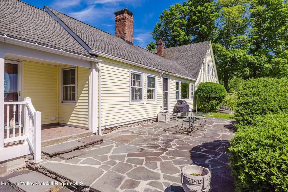546 Goshen St, Jewett, NY 12444