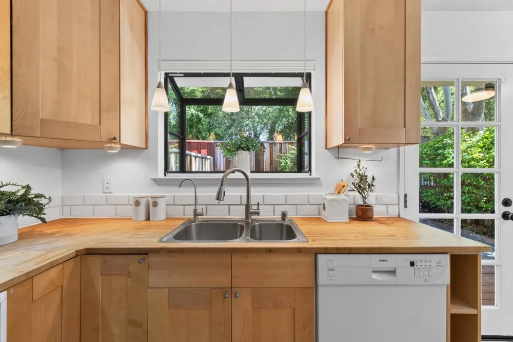 7642 Arbor Creek Cir, Dublin, CA 94568