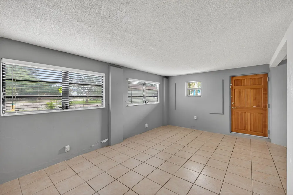 4117 NW 5th Ave, Oakland Park, FL 33309