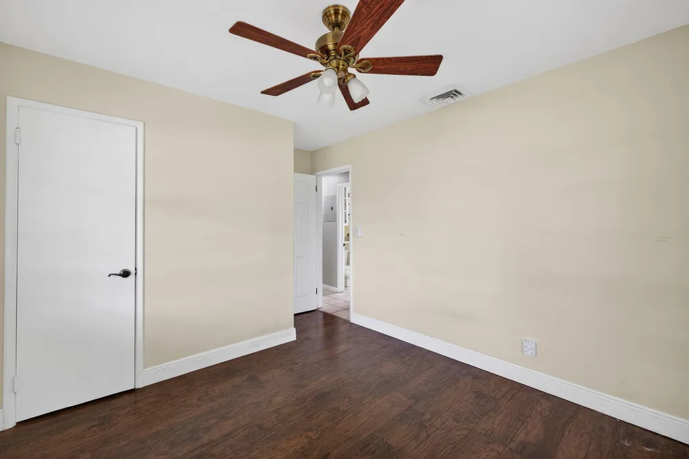4117 NW 5th Ave, Oakland Park, FL 33309