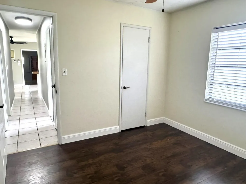 4117 NW 5th Ave, Oakland Park, FL 33309