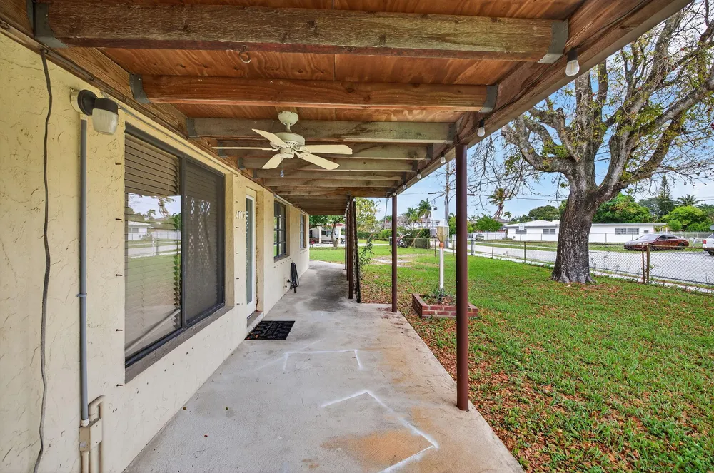4117 NW 5th Ave, Oakland Park, FL 33309