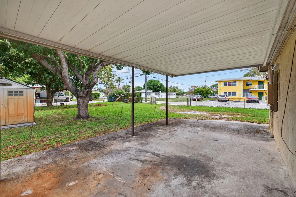 4117 NW 5th Ave, Oakland Park, FL 33309