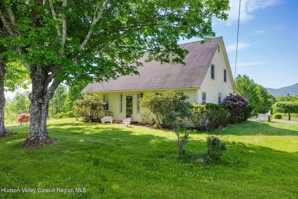 546 Goshen St, Jewett, NY 12444