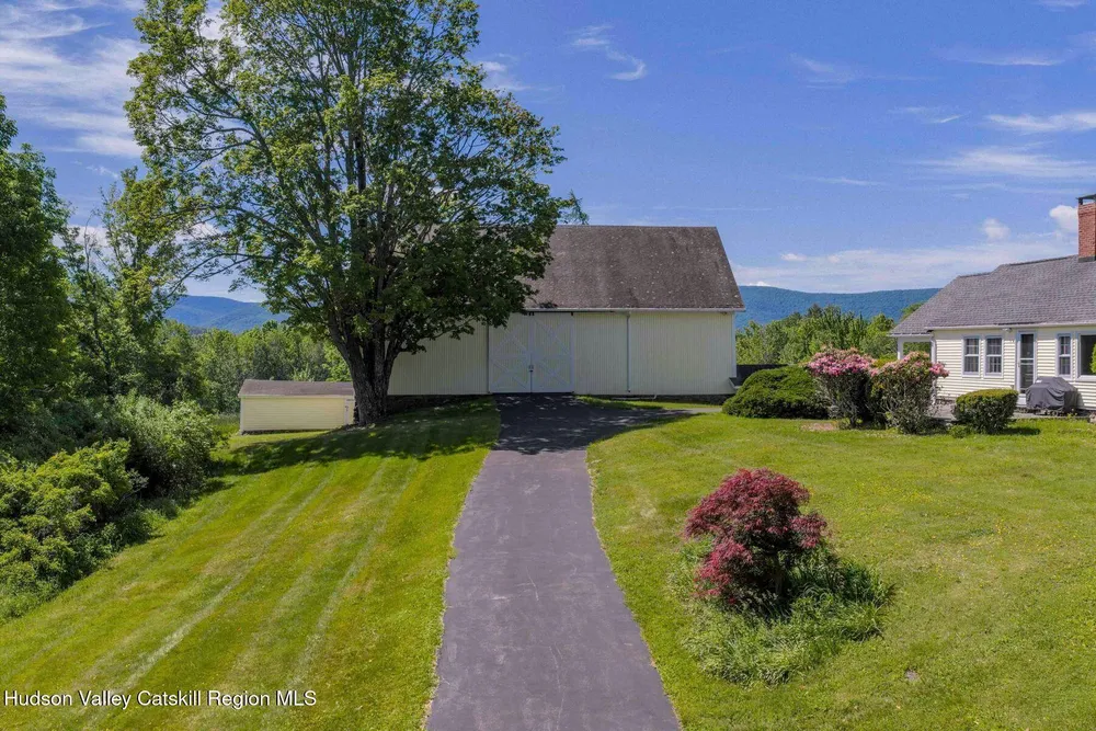 546 Goshen St, Jewett, NY 12444