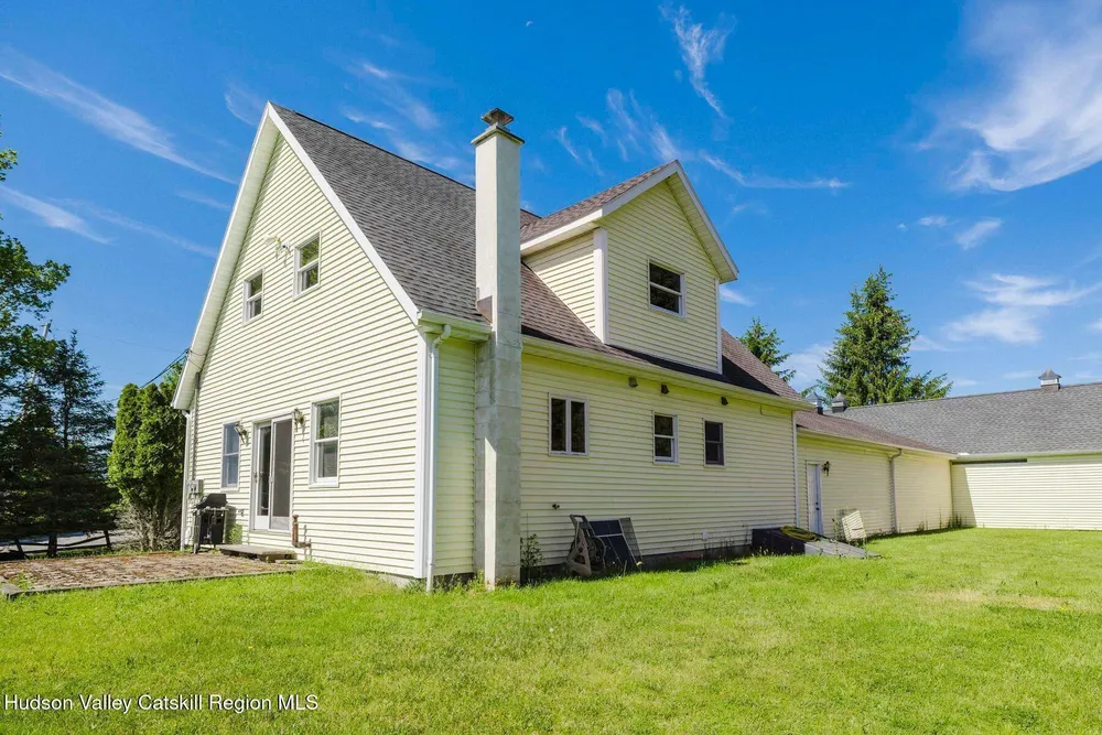 546 Goshen St, Jewett, NY 12444