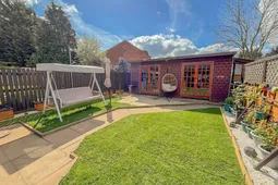 Howkins Road, Rugby, CV21