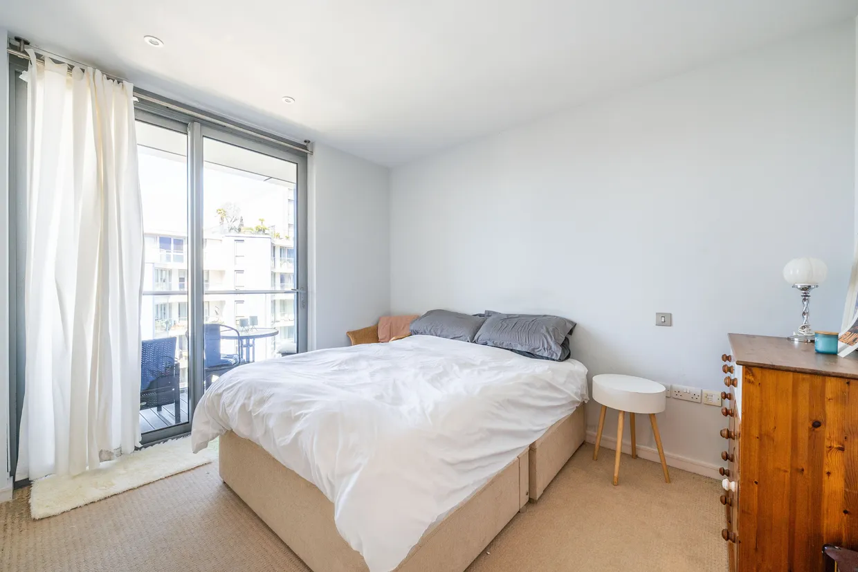 Eastfields Avenue, London, SW18 photo 7