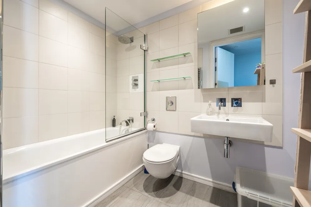 Eastfields Avenue, London, SW18 photo 8