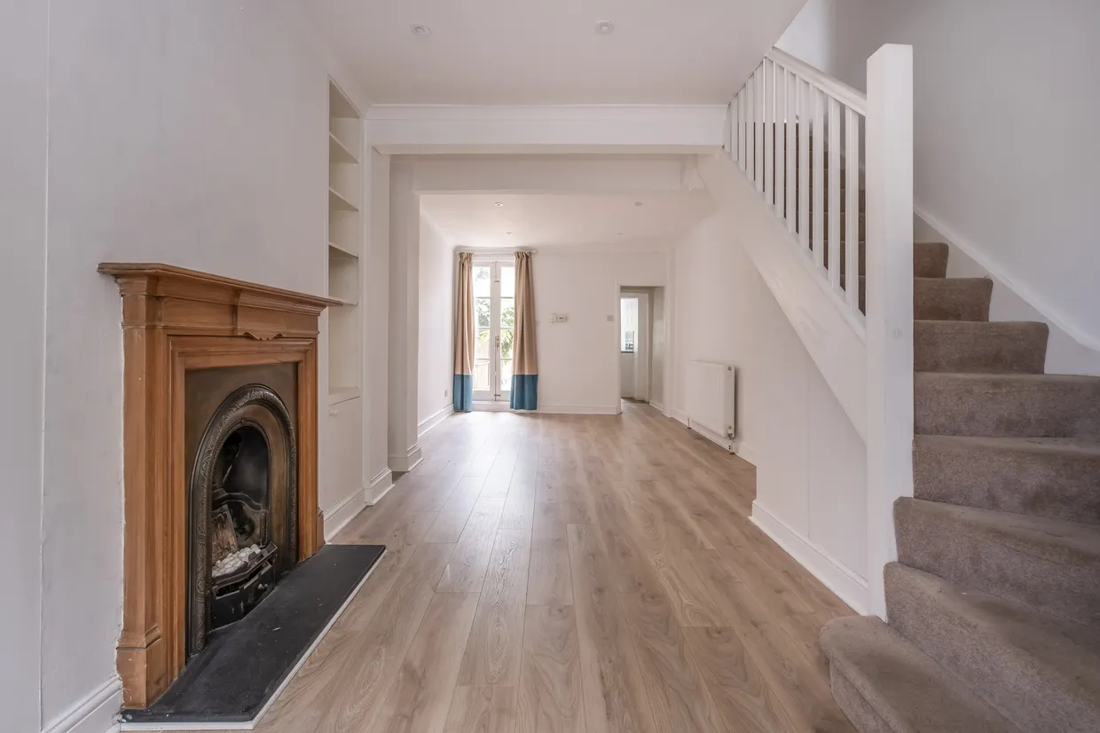 Sandycombe Road, Richmond, TW9 photo 2