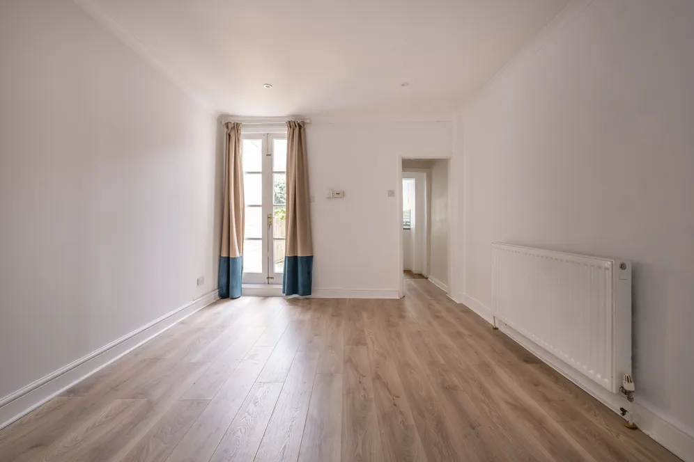 Sandycombe Road, Richmond, TW9 photo 4