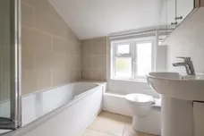Sandycombe Road, Richmond, TW9 photo 7