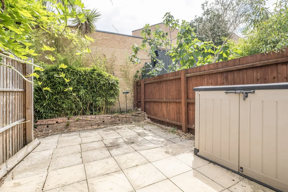 Sandycombe Road, Richmond, TW9 photo 11